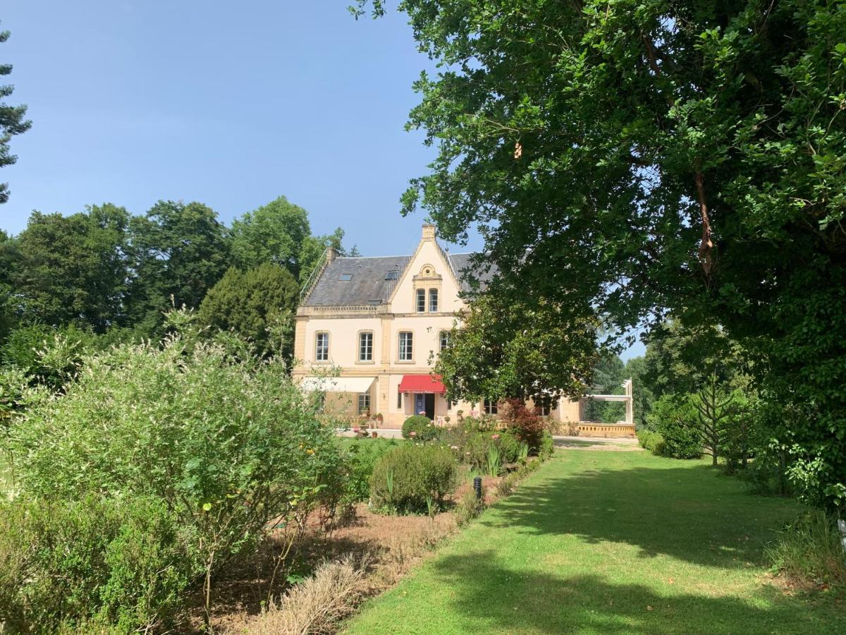 Le Manoir De Bellerive Hotell Le Buisson-de-Cadouin Eksteriør bilde