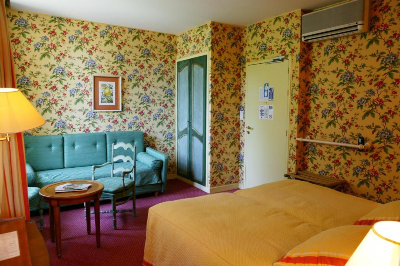 Le Manoir De Bellerive Hotell Le Buisson-de-Cadouin Eksteriør bilde