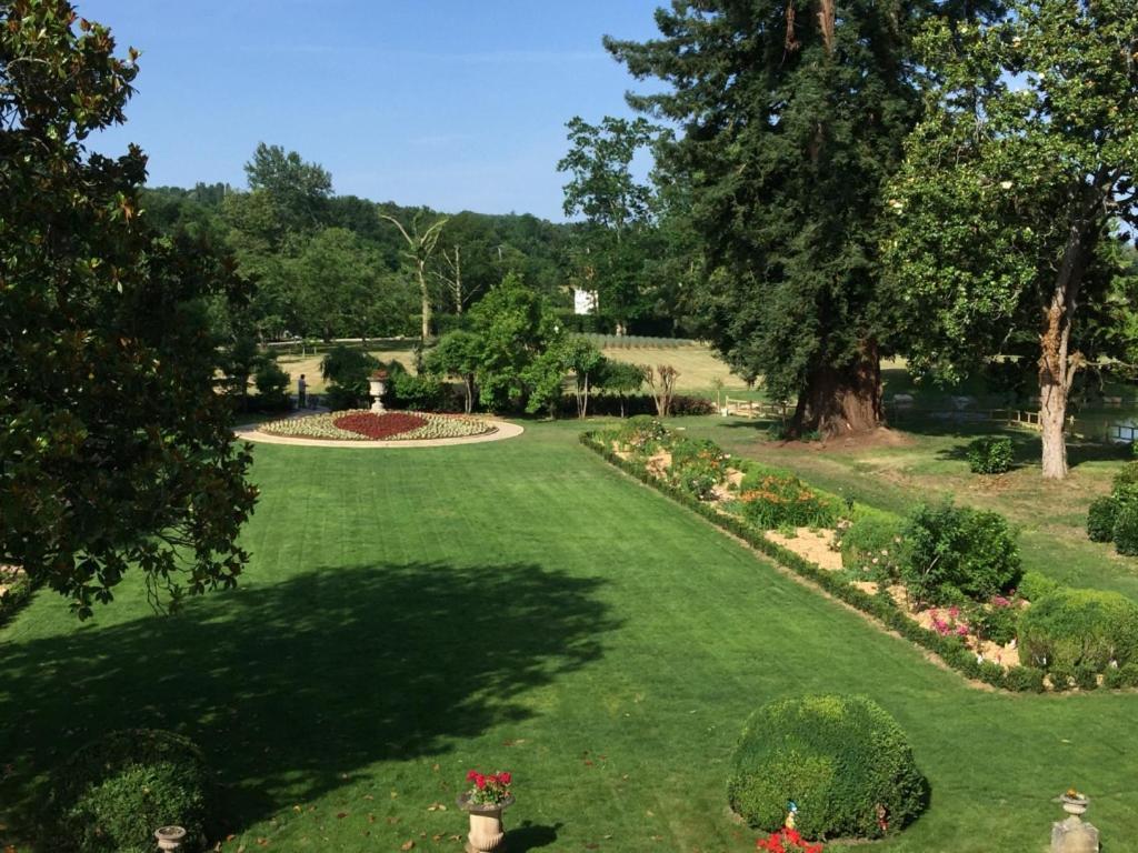 Le Manoir De Bellerive Hotell Le Buisson-de-Cadouin Eksteriør bilde